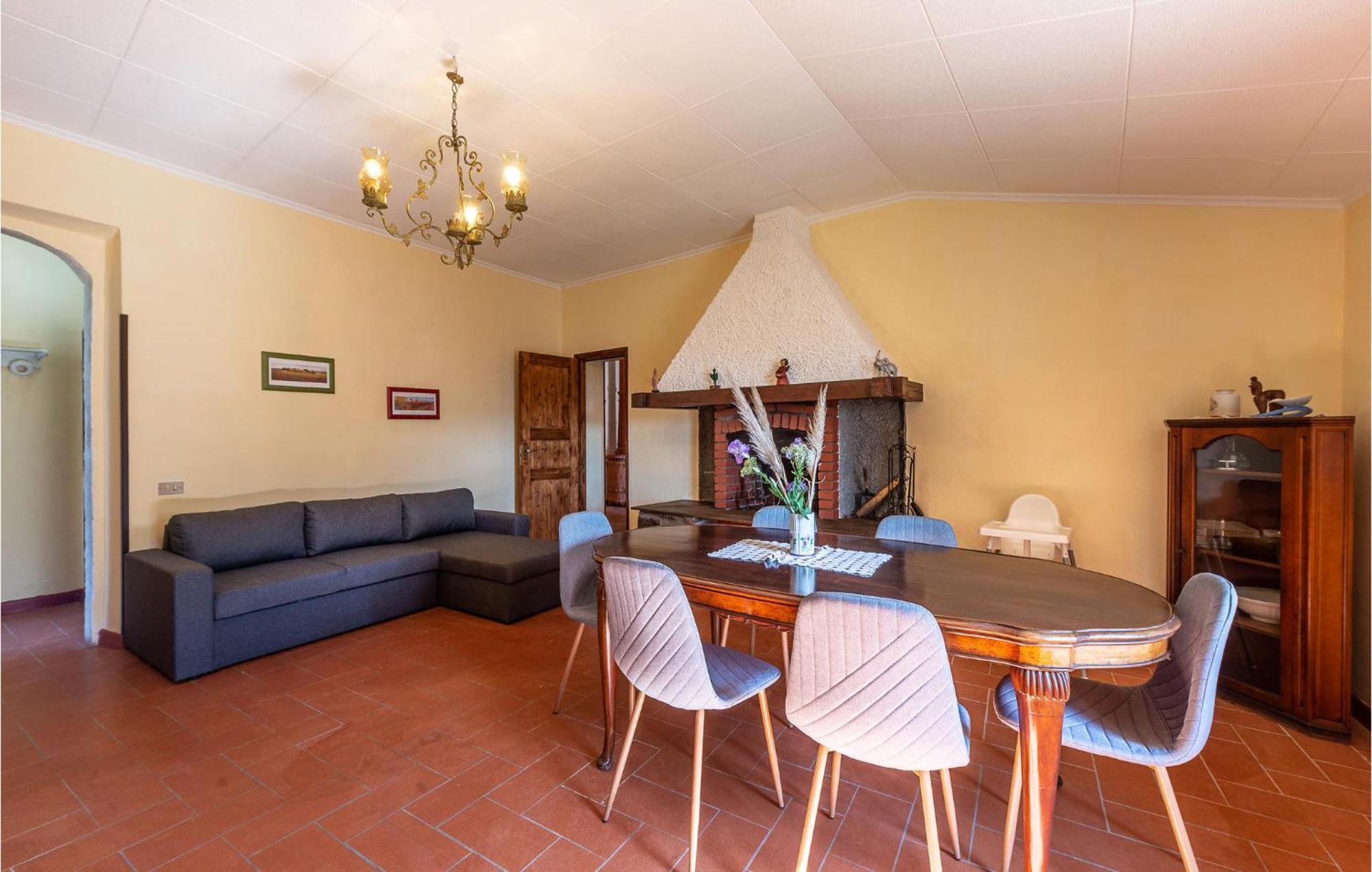 Cozy Home In Massa Marittima Gr With Kitchen Exteriör bild