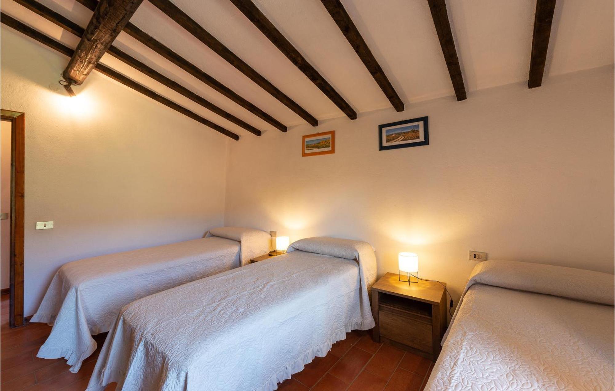 Cozy Home In Massa Marittima Gr With Kitchen Exteriör bild